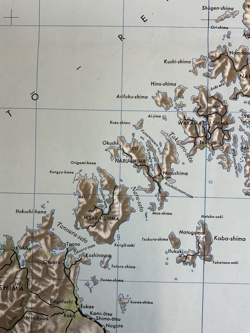 A printed map of Narushima Island and its surrounding islands.