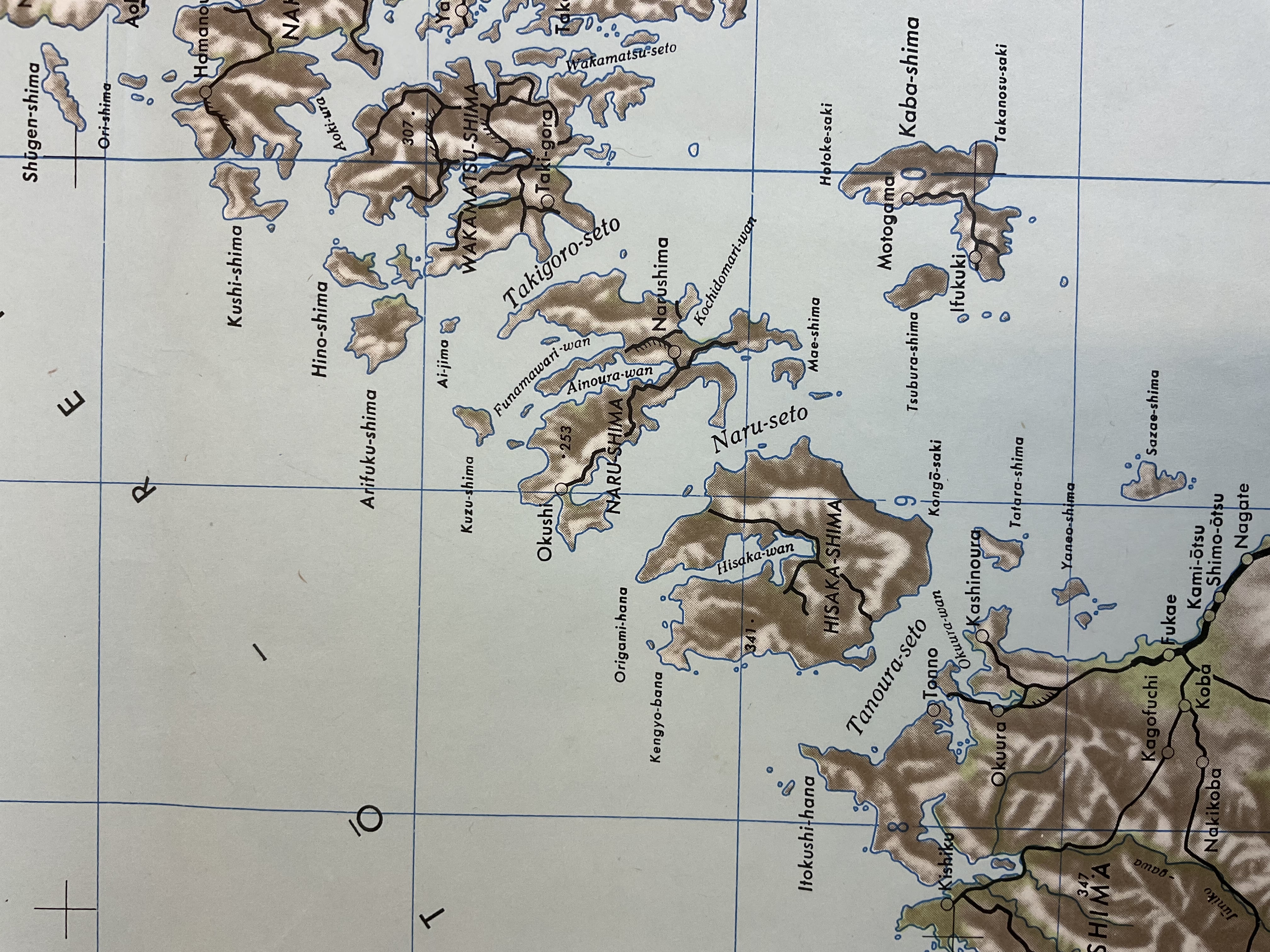 A printed map of Narushima Island and its surrounding islands.